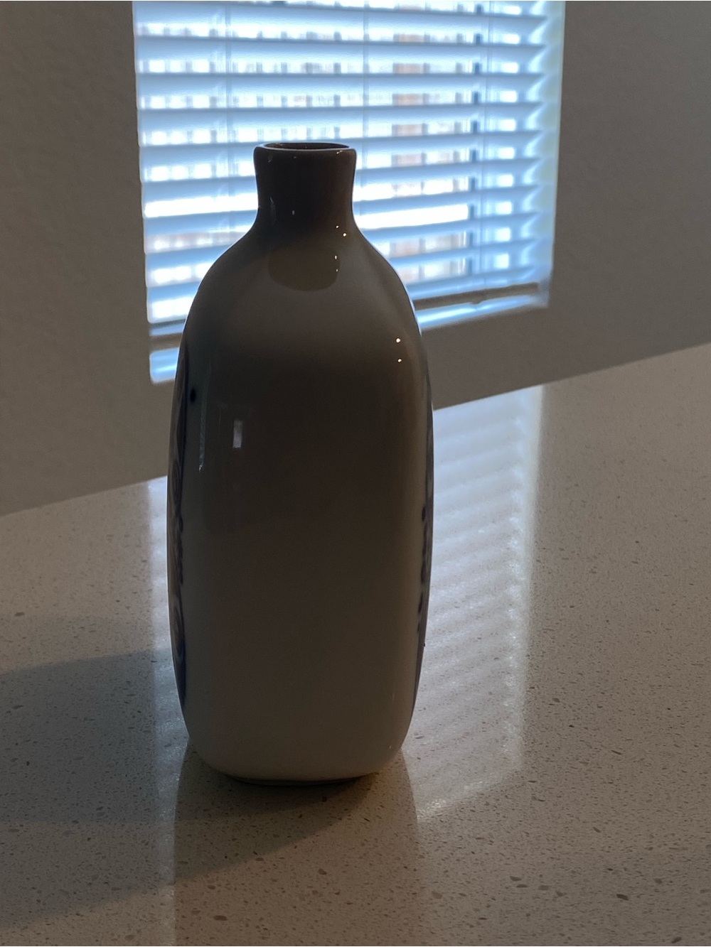 PORSGRUND PORCELAIN
BUD VASE MADE IN NORWAY SCANDINAVIAN ART
POTTERY - Picture 6 of 6
